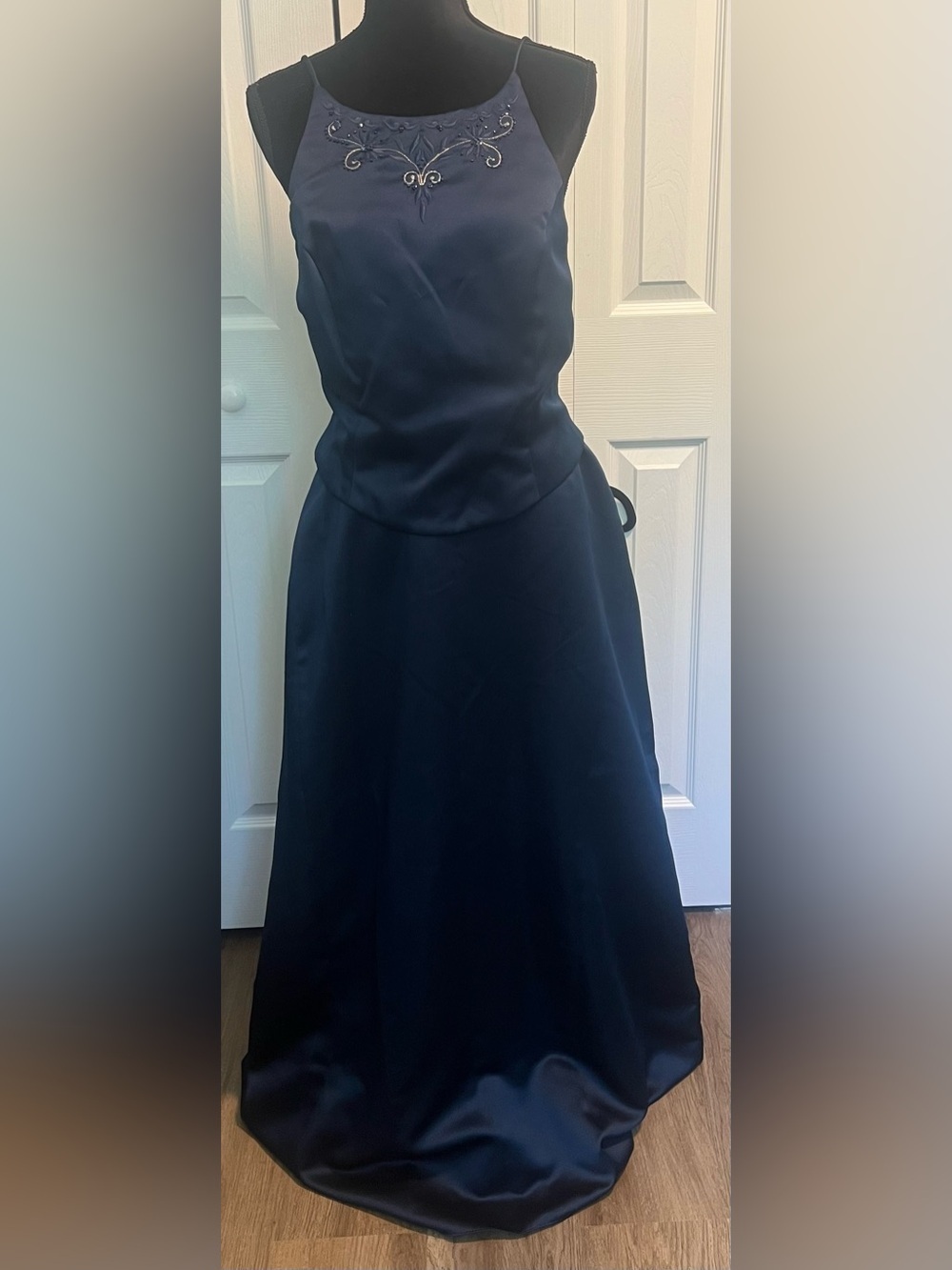 Dave & Johnny by Laura Ryner Navy Embroidered Halter 2 Piece Evening Dress